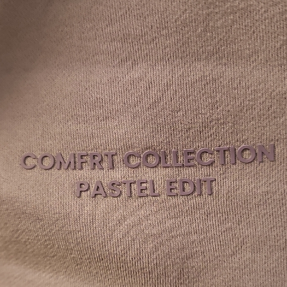 Lavender Hoodie and Sweatpants Set - Picture 3 of 5